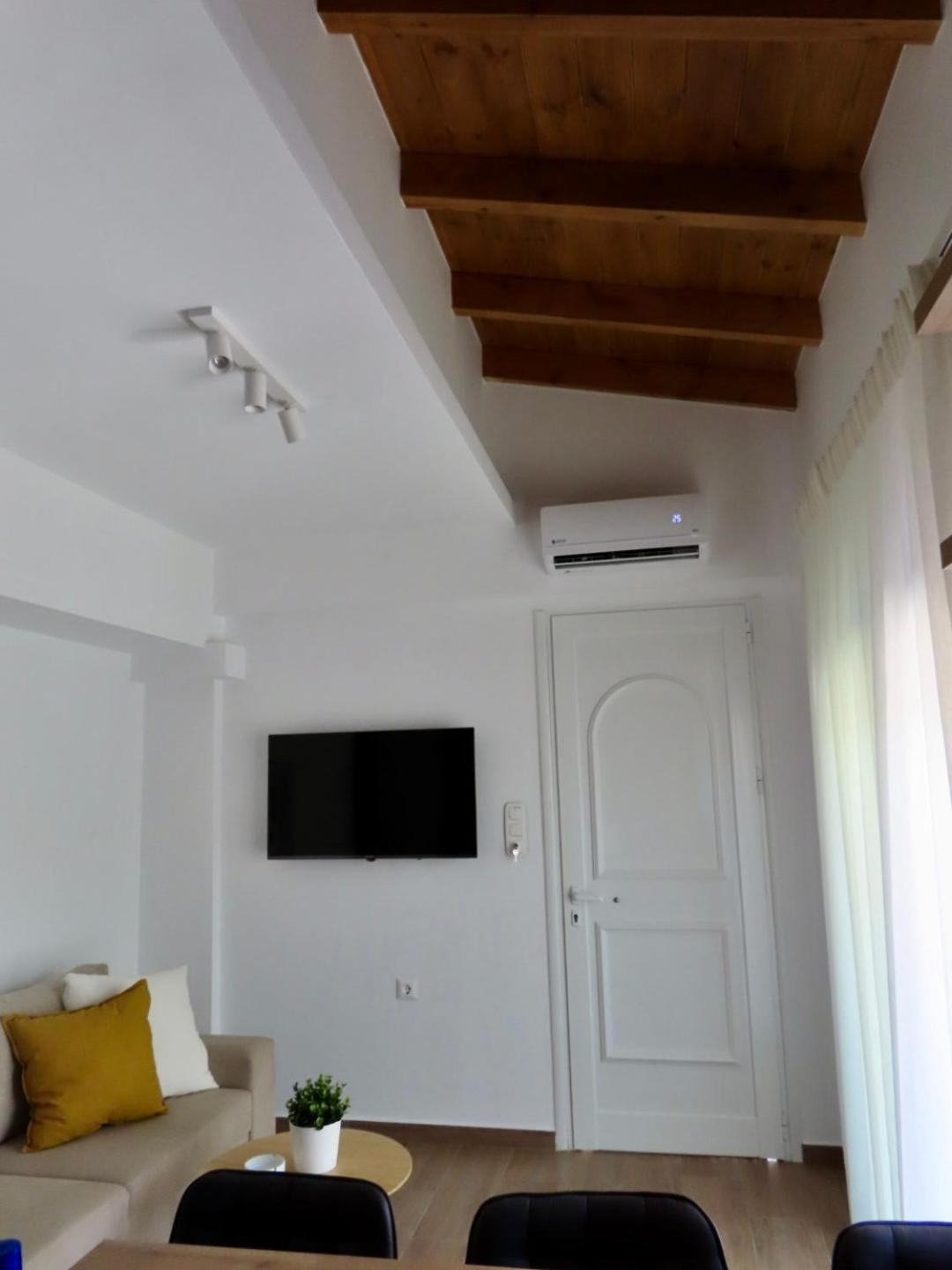 Andy'S Plaza Apartment Agia Pelagia  Exterior photo
