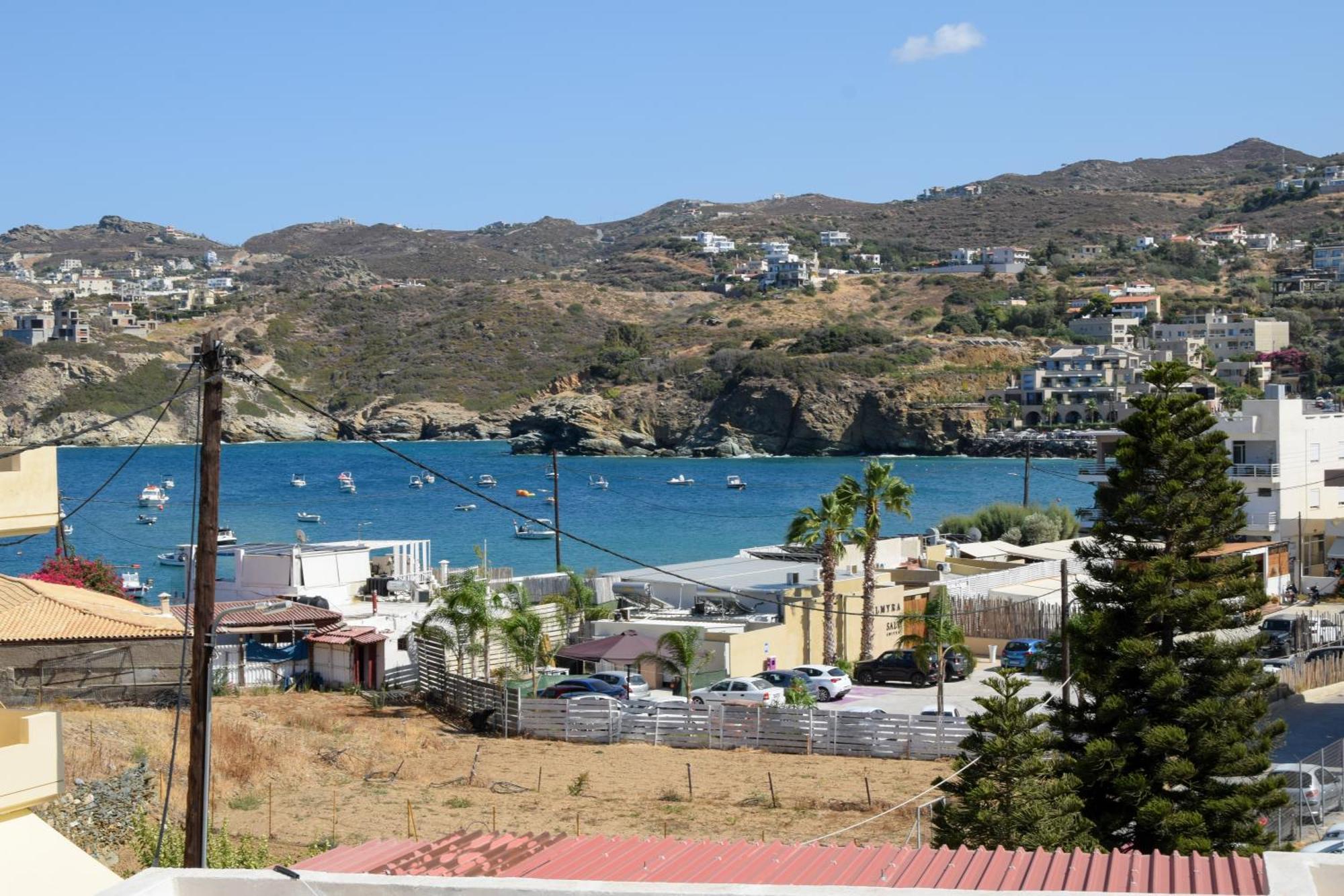 Andy'S Plaza Apartment Agia Pelagia  Exterior photo